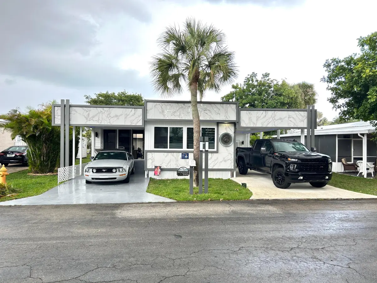 111 Alamanda Lane, Deerfield Beach, FL 33442 - #1