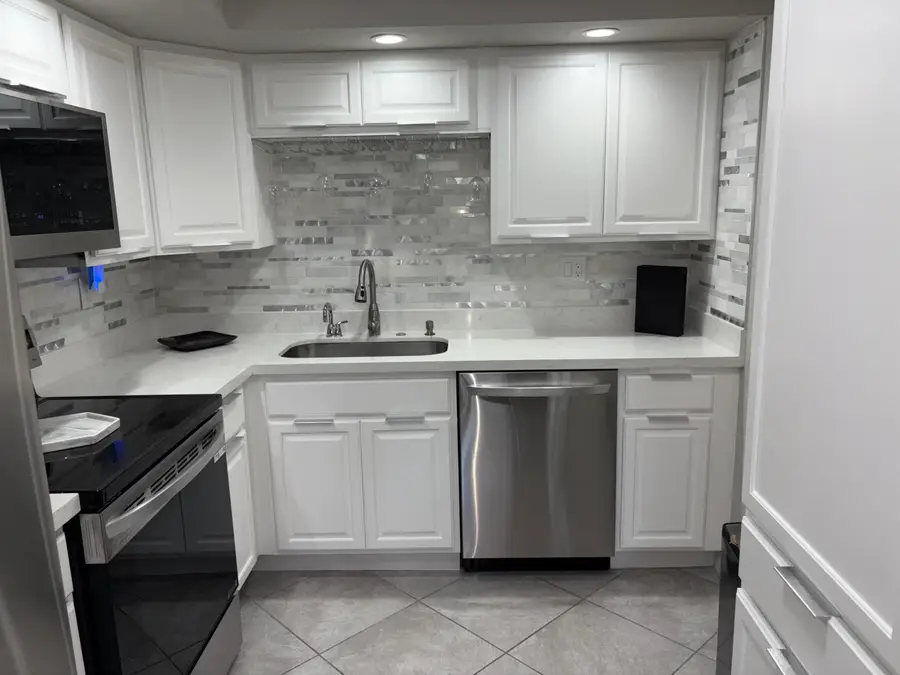 7233 Ashmont Circle #107, Tamarac, FL 33321 - #3