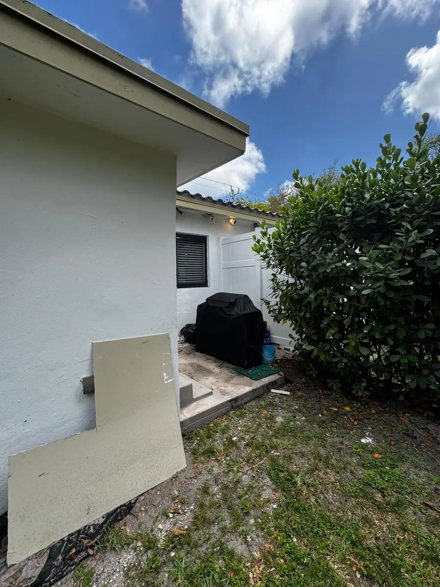 6820 NE 5th Avenue, Miami, FL 33138 - #3