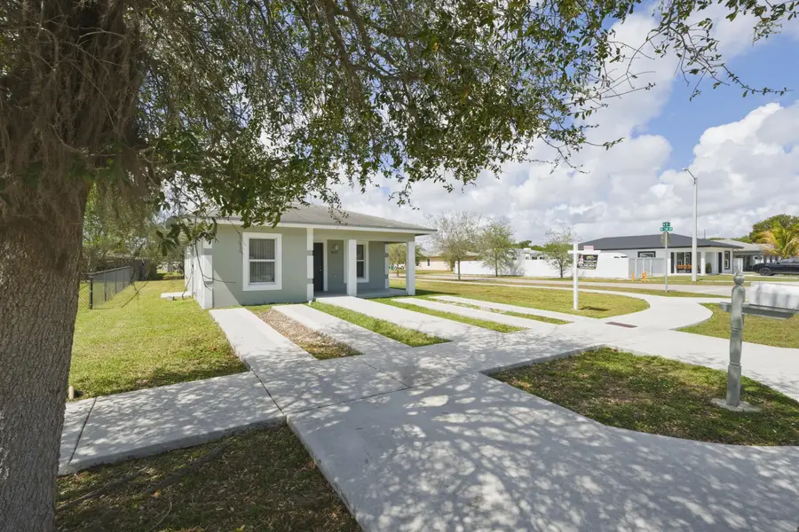 20402 SW 119th Avenue, Miami, FL 33177 - #2