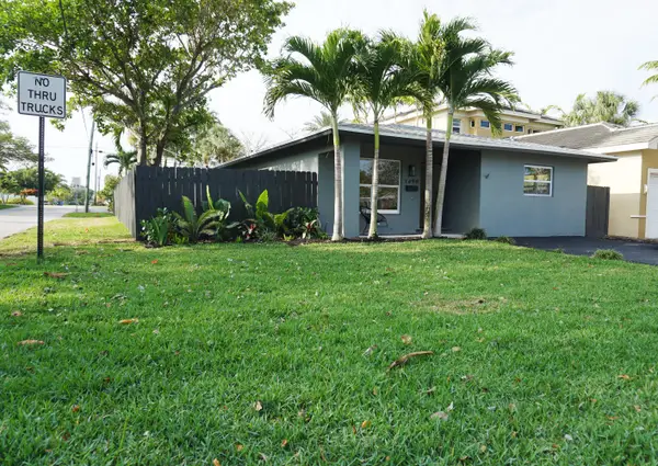 1498 NE 38th Street, Oakland Park, FL 33334