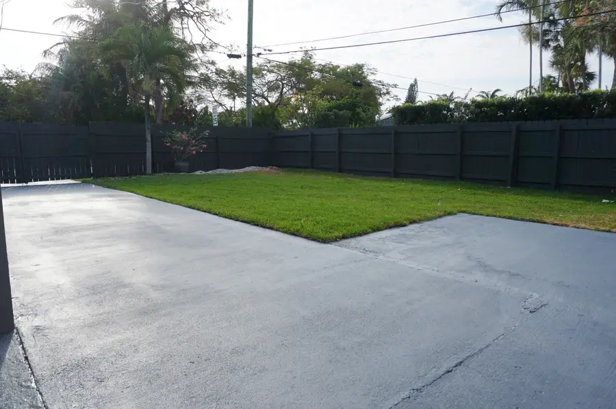 1498 NE 38th Street, Oakland Park, FL 33334 - #2