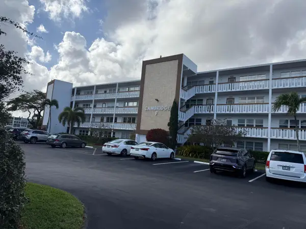 2123 Cambridge F, Deerfield Beach, FL 33442