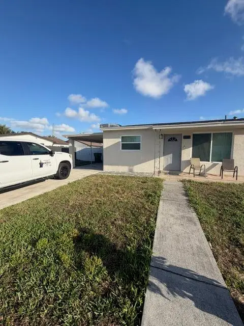 320 Winged Foot Road, Palm Springs, FL 33461 - #2