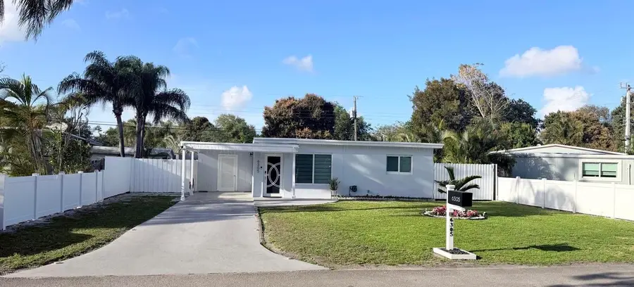 6305 Garfield Street, Hollywood, FL 33024 - #2
