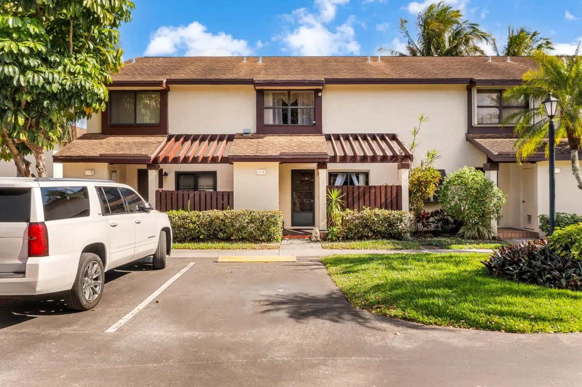 3801 N Carambola Cir North Circle N #2802, Coconut Creek, FL 33066 - #1