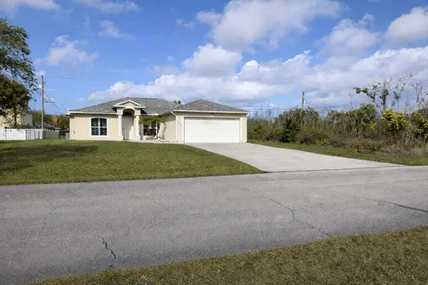 2180 SW Quarry Street, Port St Lucie, FL 34953
