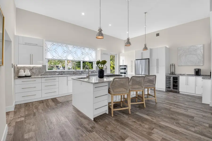 4869 Pineview Circle, Delray Beach, FL 33445 - #3