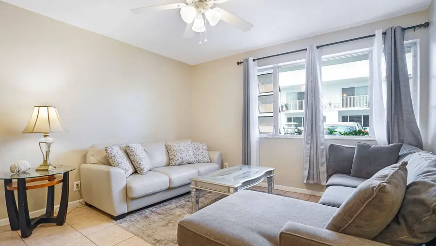 412 S Cypress Road #205, Pompano Beach, FL 33060 - #2