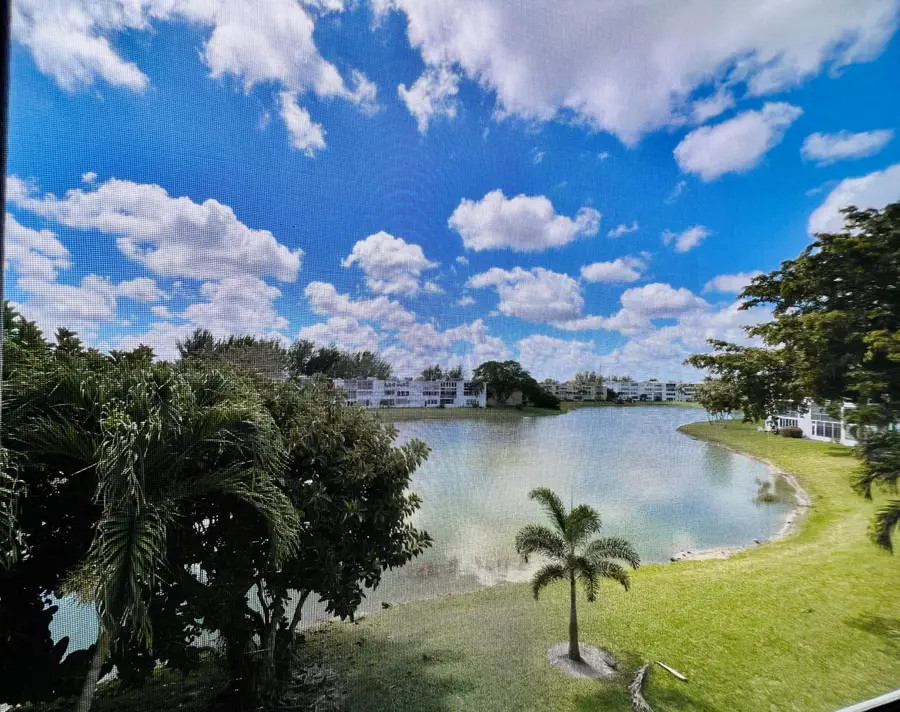 314 Wellington D, West Palm Beach, FL 33417 - #2