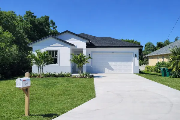 500 Sunset Road N, Rotonda West, FL 33947
