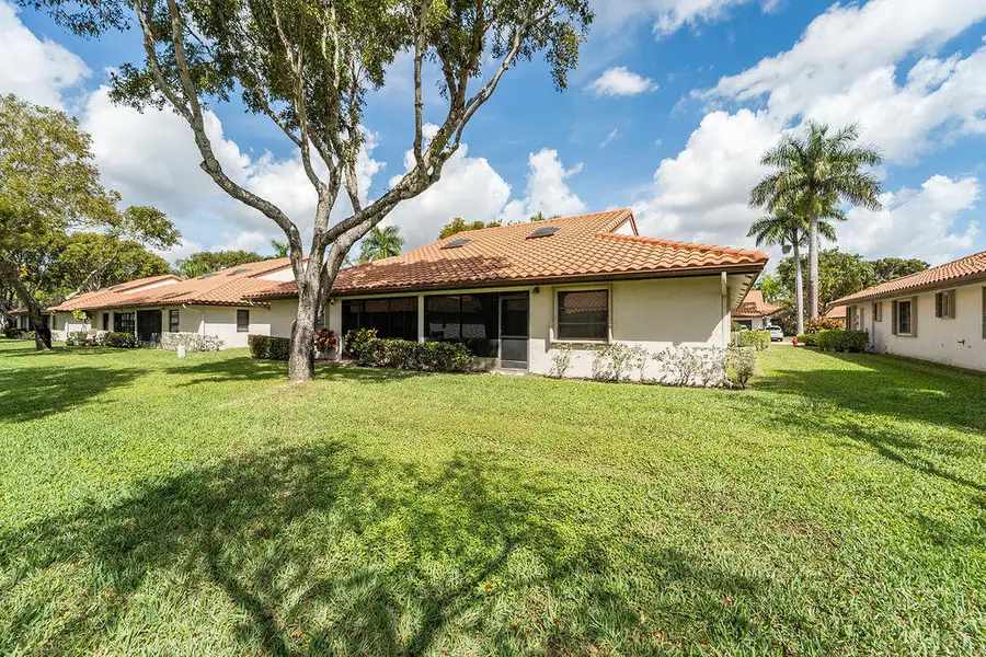 6045 Sunny Pointe Circle, Delray Beach, FL 33484 - #3