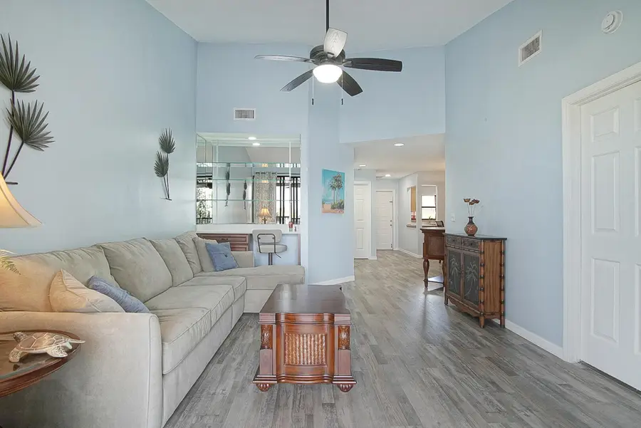 6041 SE Landing Way, Stuart, FL 34997 - #2