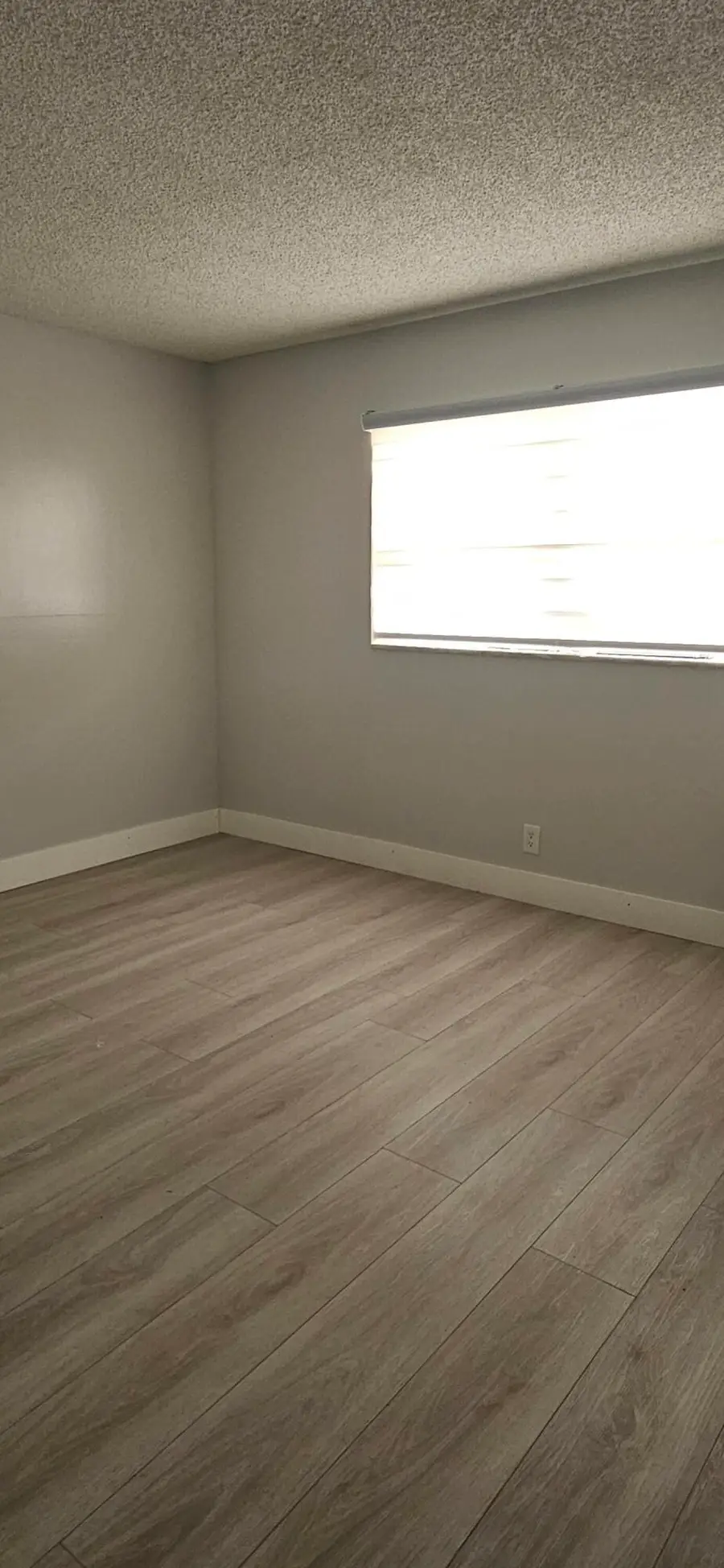 421 NE 14th Avenue #302, Hallandale Beach, FL 33009 - #3