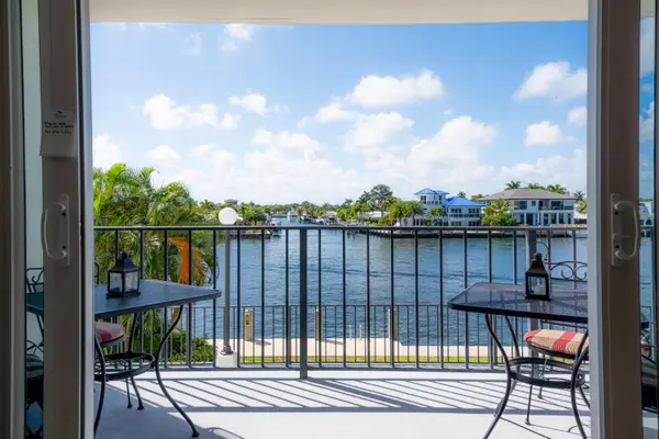 521 N Riverside Drive #208, Pompano Beach, FL 33062