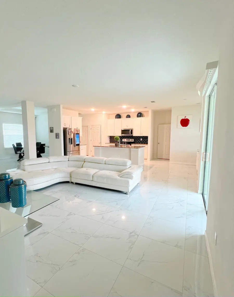 103 SW Grove Avenue, Port Saint Lucie, FL 34983 - #3