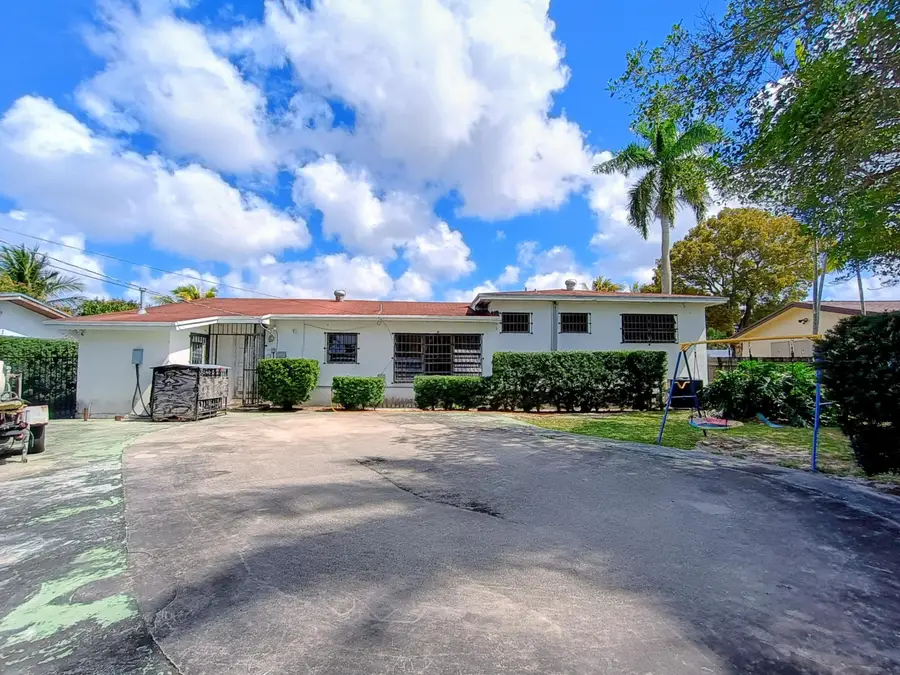 18810 NW 8th Court, Miami Gardens, FL 33169 - #2