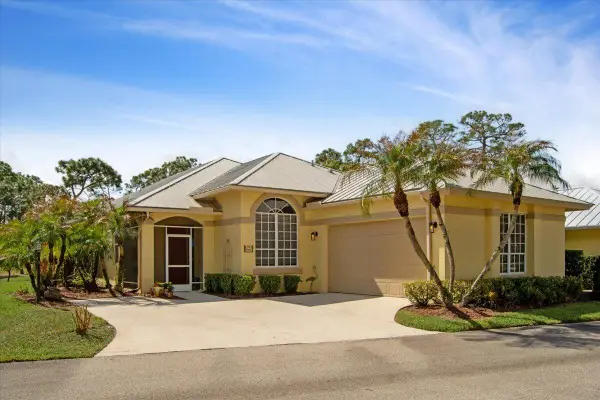 7144 Hawks View Trail, Port St Lucie, FL 34986