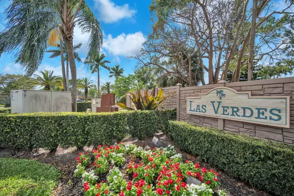 5073 Forsythia Street, Delray Beach, FL 33484