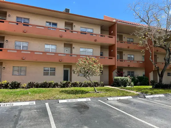 8810 W Mcnab Road #205, Tamarac, FL 33321