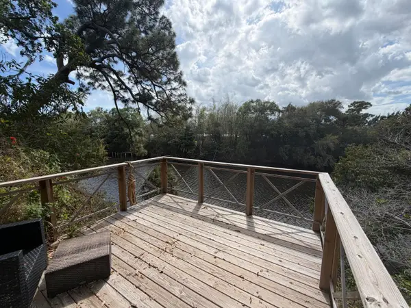 1630 Glen Road, Glen Ridge, FL 33406