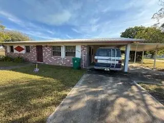 1063 Louisiana Avenue, Clewiston, FL 33440 - #1