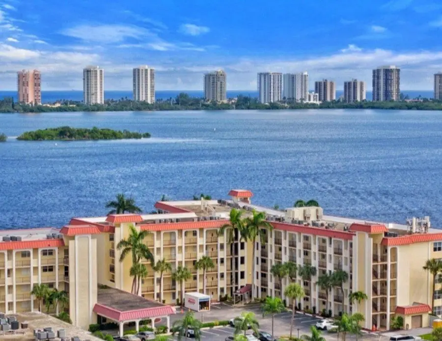 100 Paradise Harbour Boulevard #502, North Palm Beach, FL 33408 - #2