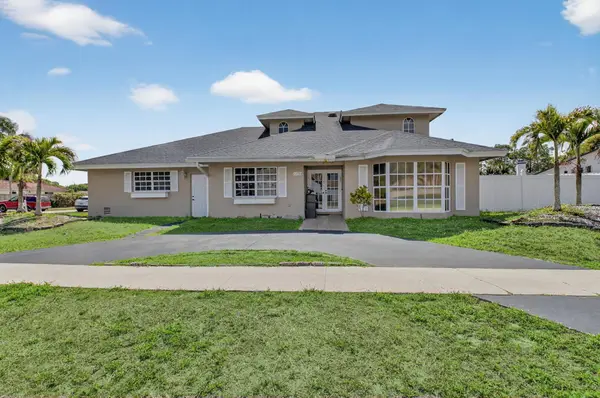 21724 Little Bear Way, Boca Raton, FL 33428