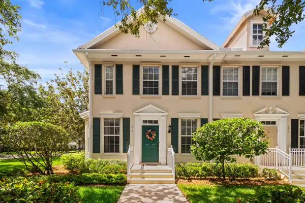 272 Iris Drive, Jupiter, FL 33458