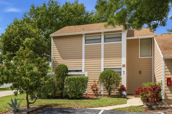 301 Lakewood Drive #8a, Jupiter, FL 33458