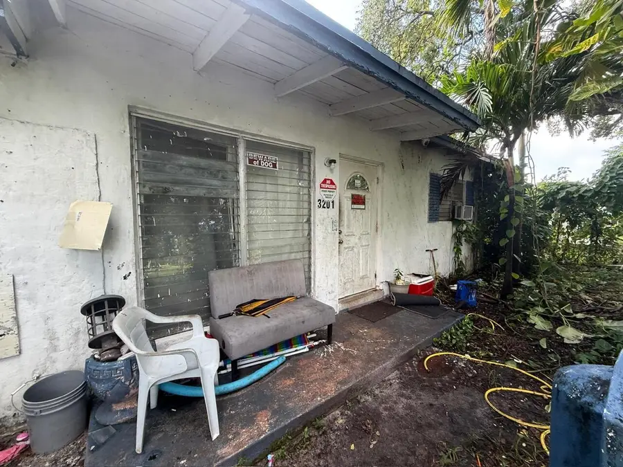 3201 SW 48th Avenue, West Park, FL 33023 - #2