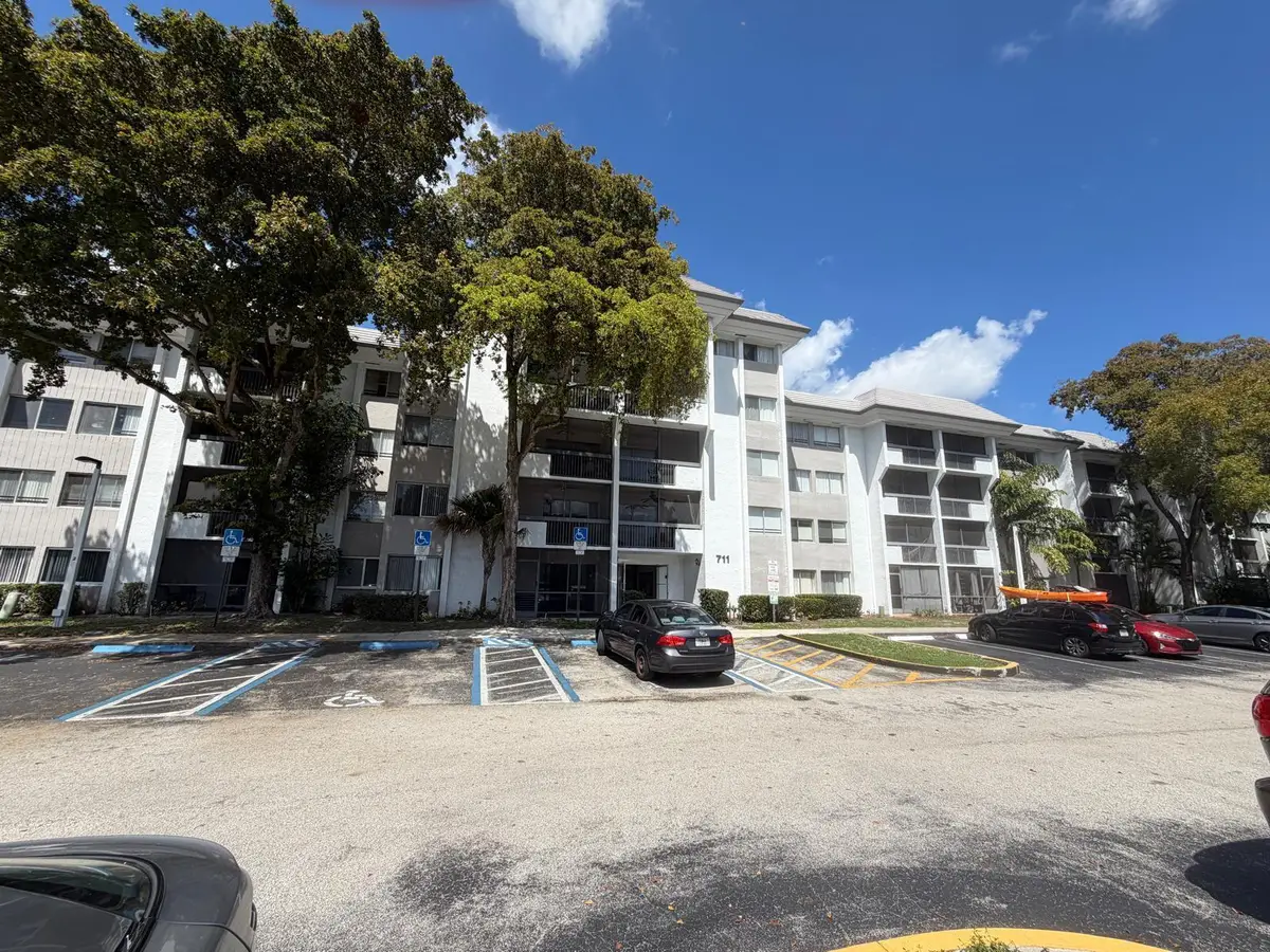711 N Pine Island Road #104, Plantation, FL 33324 - #1