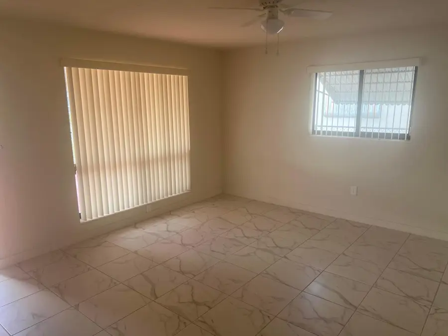 621 N 71st Avenue, Hollywood, FL 33024 - #2