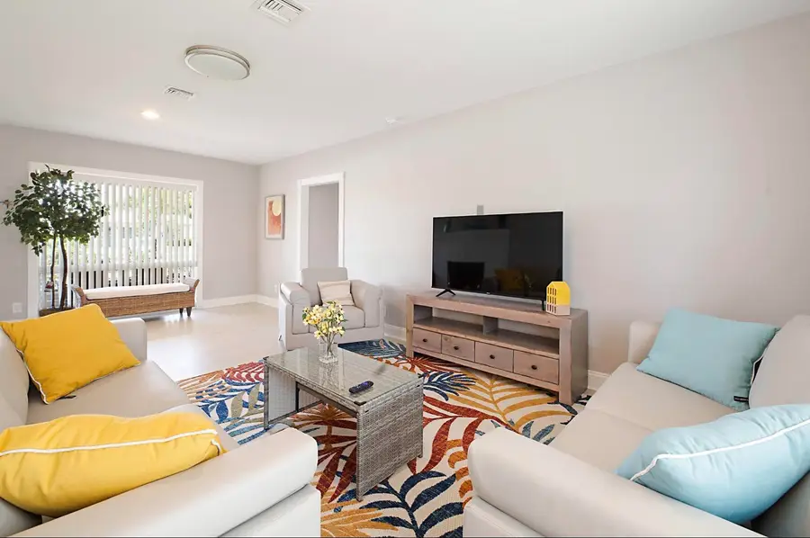 2740 SE 1st Court, Pompano Beach, FL 33062 - #2