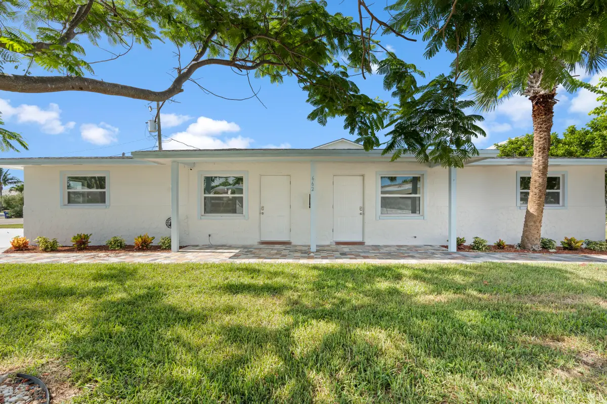 662 Granada Street, Fort Pierce, FL 34949 - #1