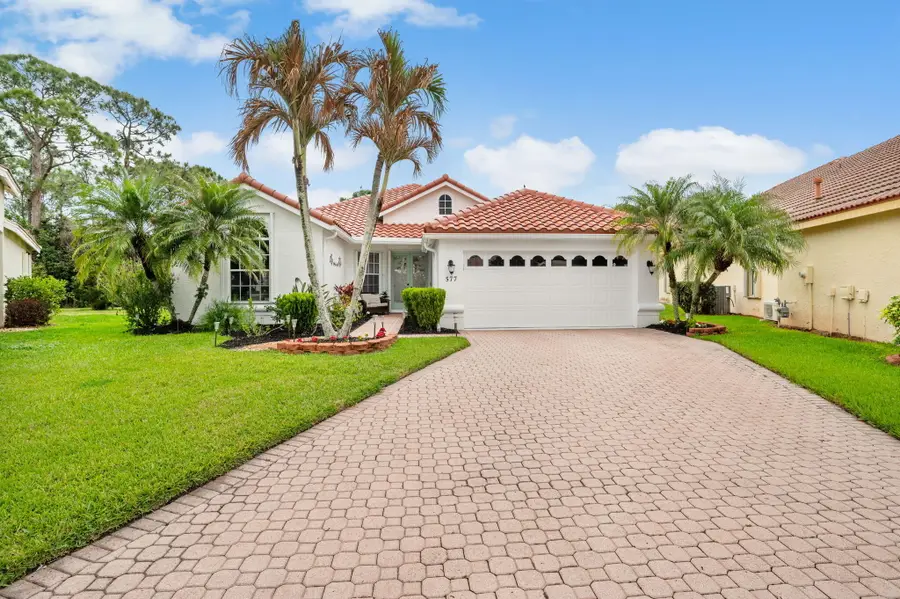 577 SW Saint Kitts Cove, Port Saint Lucie, FL 34986 - #3