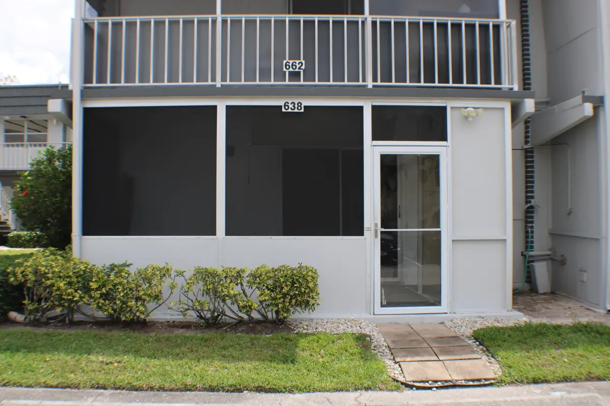 638 Saxony N, Delray Beach, FL 33446 - #1