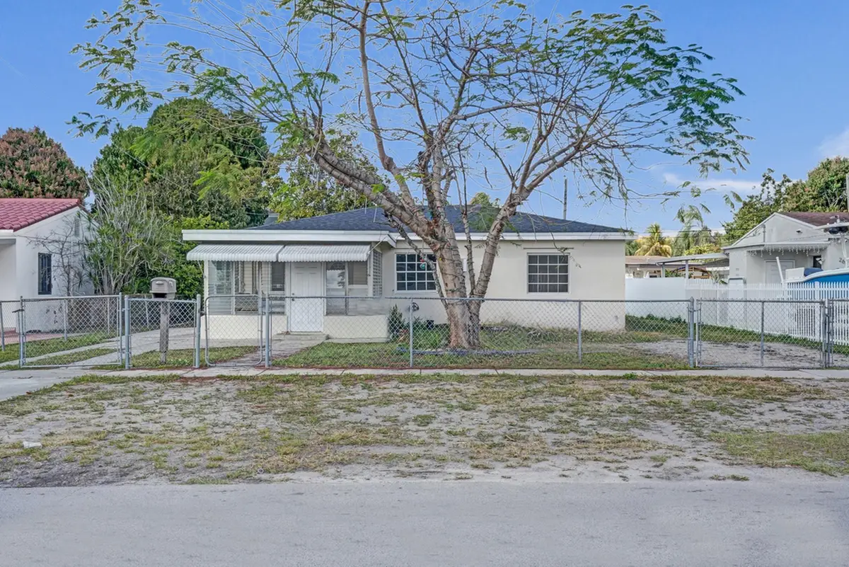 251 E 57th Street, Hialeah, FL 33013 - #1