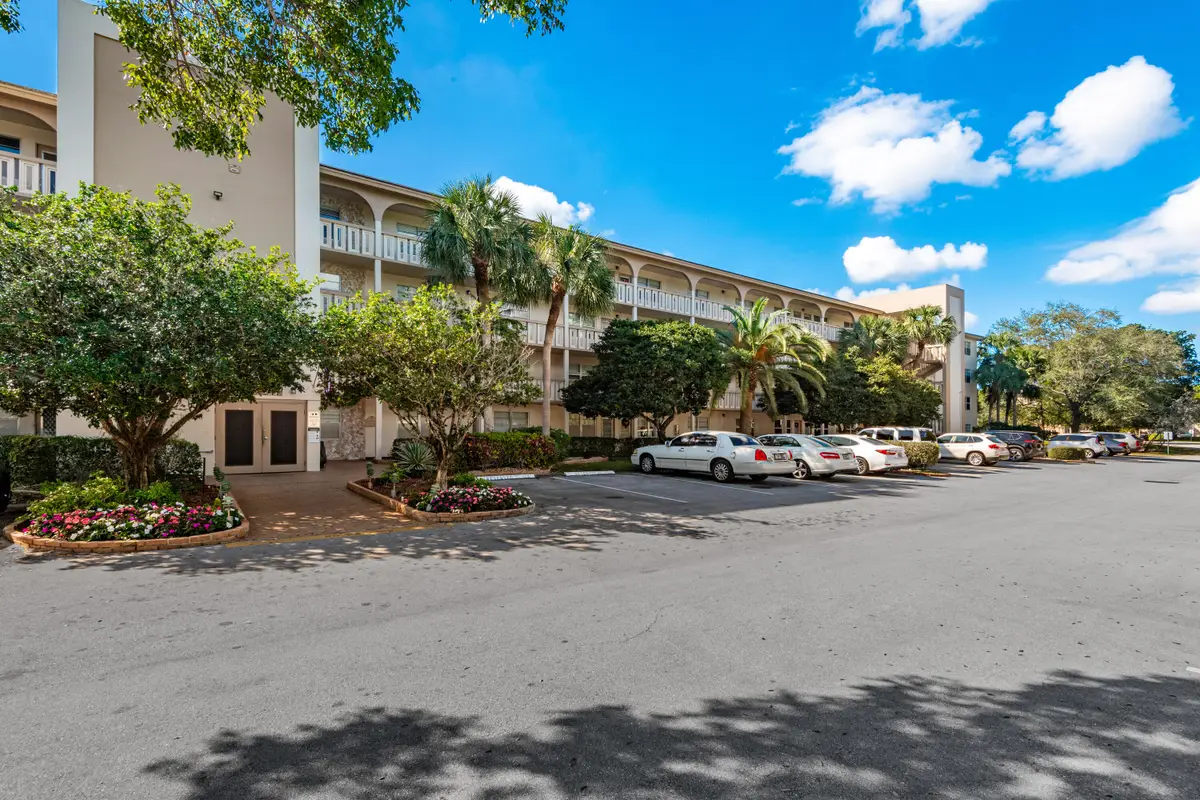 2102 Lucaya Bend #J3, Coconut Creek, FL 33066 - #1