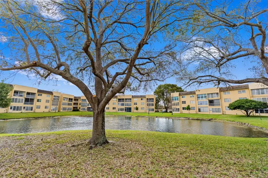 6300 NW 62nd Street #107, Tamarac, FL 33319 - #2