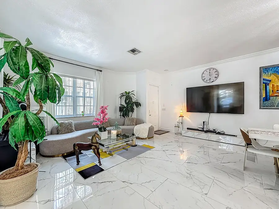 5524 Boynton Gardens Drive, Boynton Beach, FL 33437 - #2