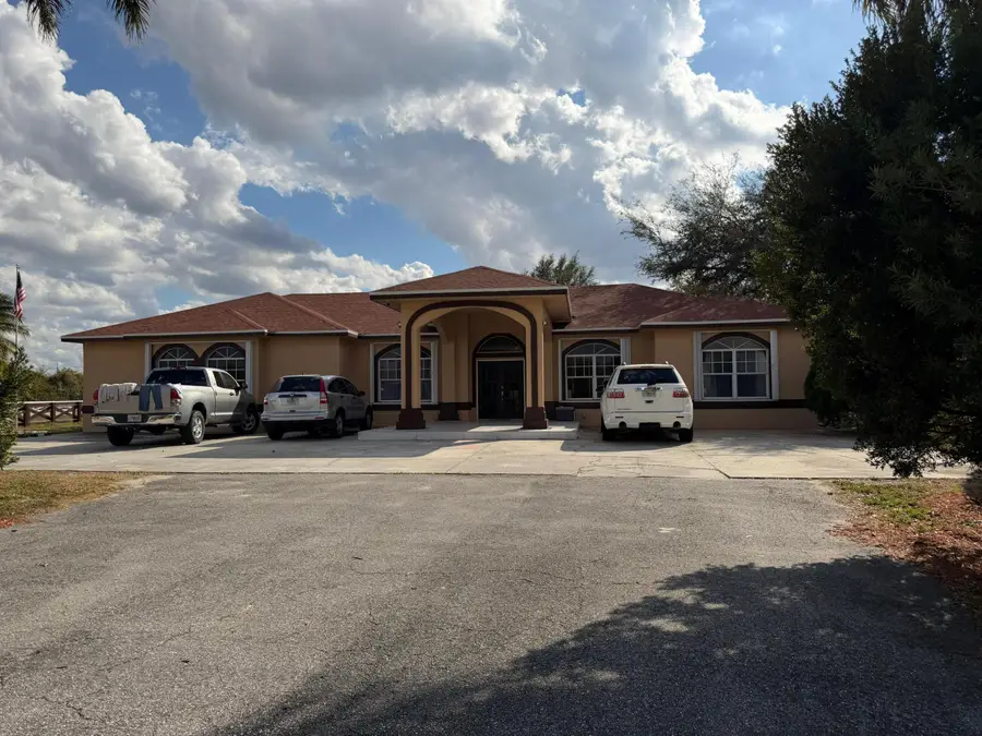 435 E A Road E, Labelle, FL 33935 - #3