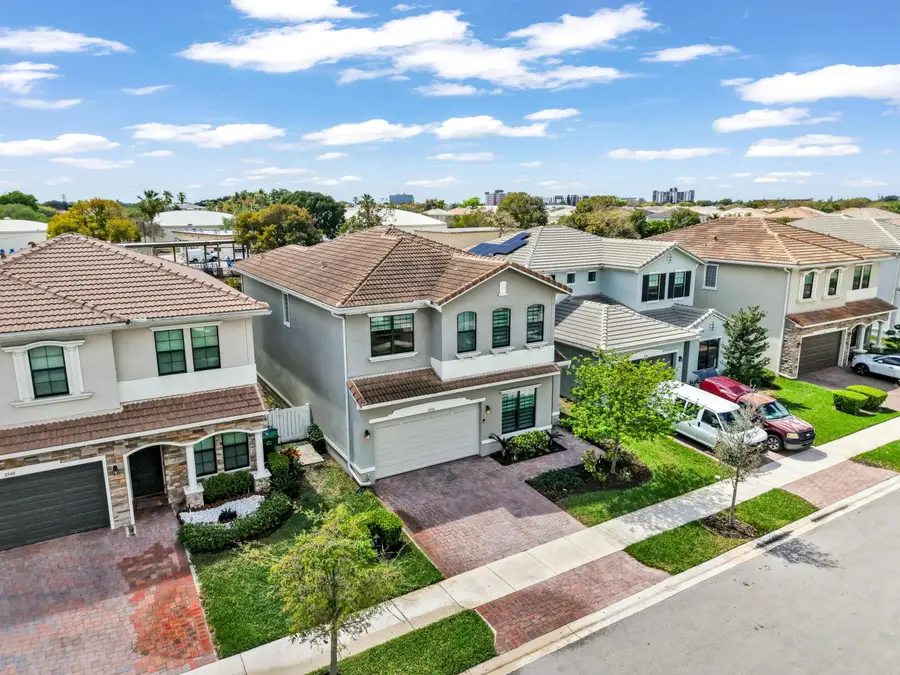 8550 NW 39th Court, Coral Springs, FL 33065 - #2