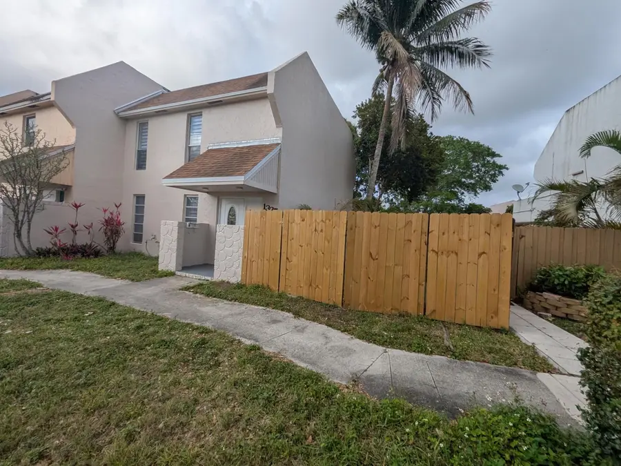 1325 Silverado #1325, North Lauderdale, FL 33068 - #3