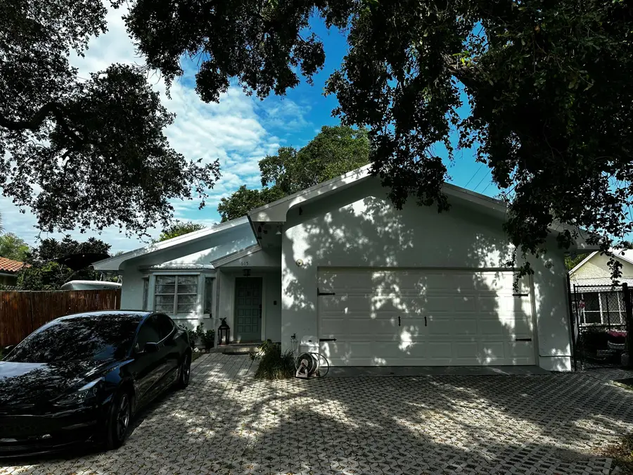 615 S Lake Drive, Lantana, FL 33462 - #2