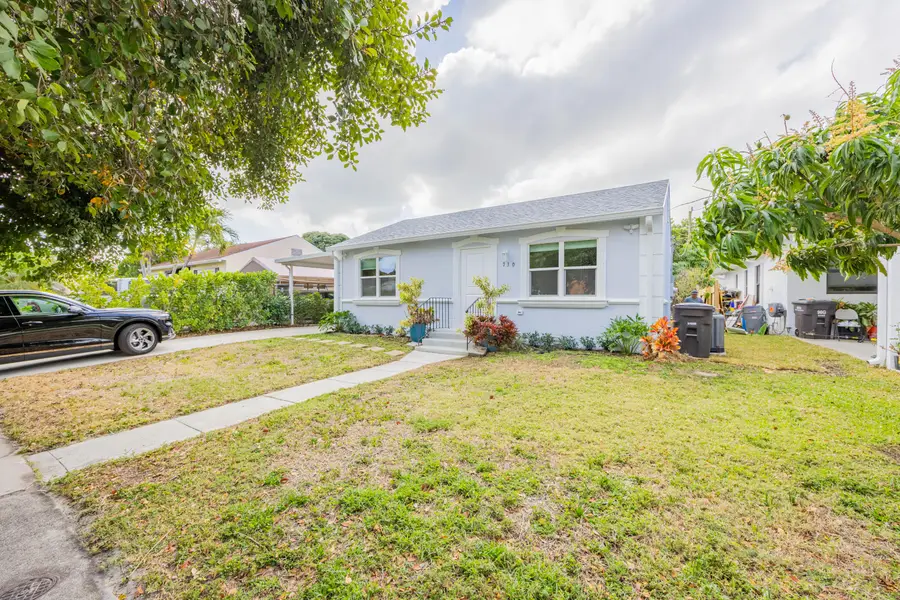 730 Winters Street, West Palm Beach, FL 33405 - #3