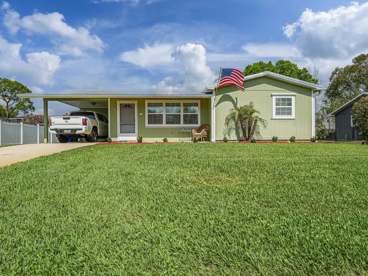 573 Autumn Terrace, Sebastian, FL 32958 - #1