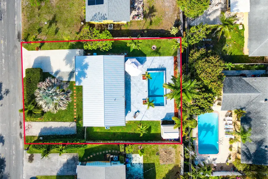 149 SE 27th Place, Boynton Beach, FL 33435 - #2