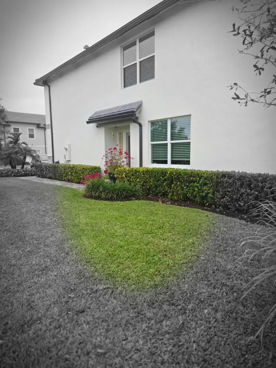 2906 Olivia Avenue, Lauderdale Lakes, FL 33311 - #2