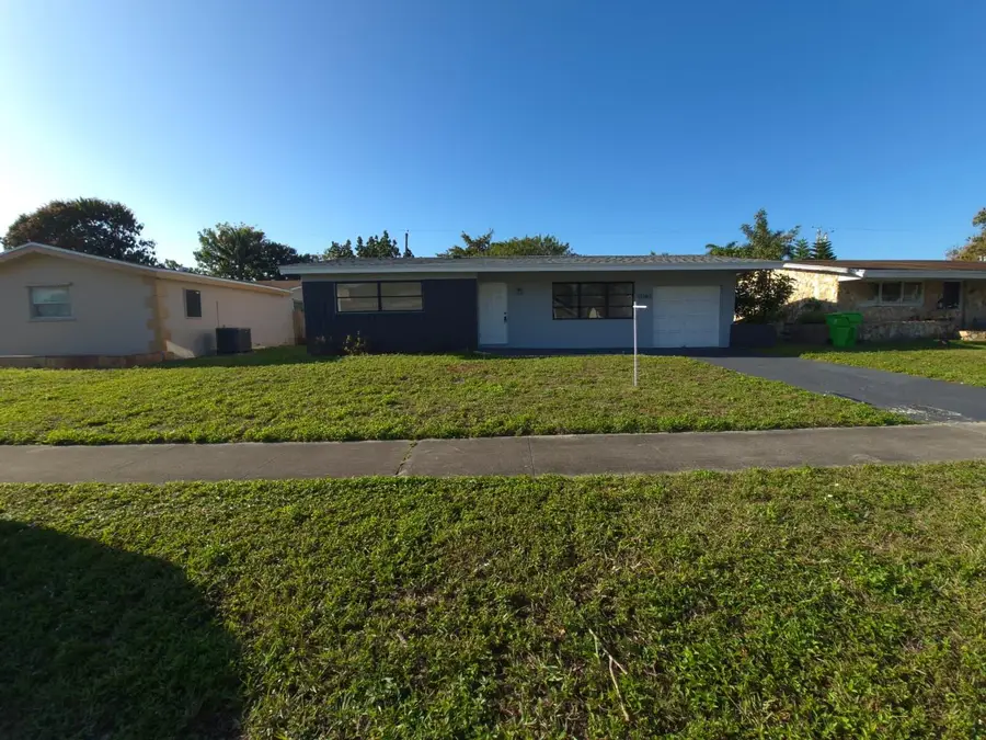 9040 NW 26th Place, Sunrise, FL 33322 - #3